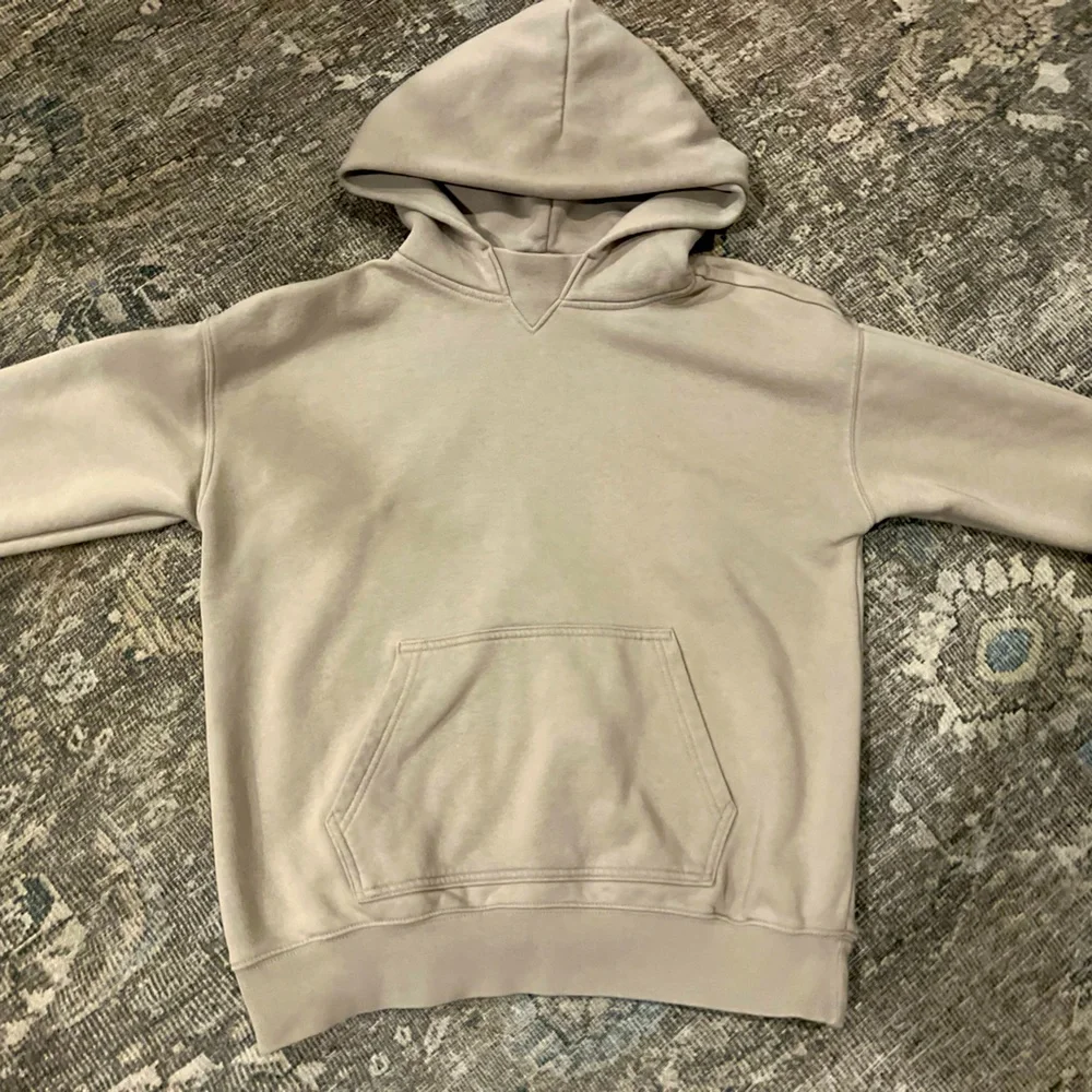 EUC Oversized GAP Teen hoodie 10
